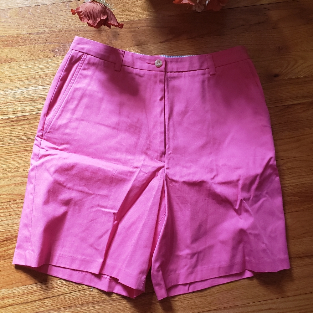 Tommy Hilfiger pink women's Bermuda Shorts sz 8 flat front w/ pockets
